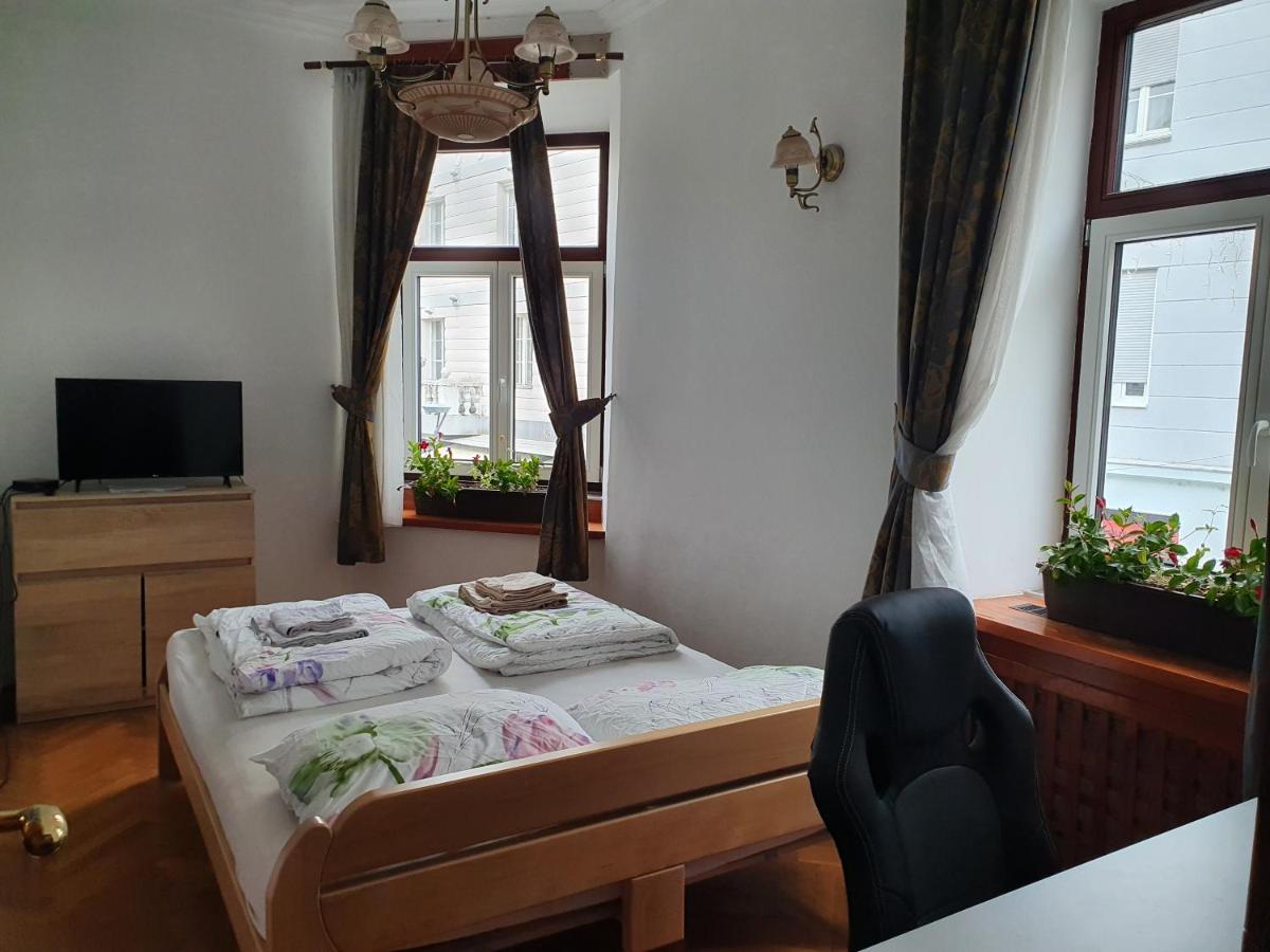 Apartments Fazarinc S Parkiriscem Celje Luaran gambar