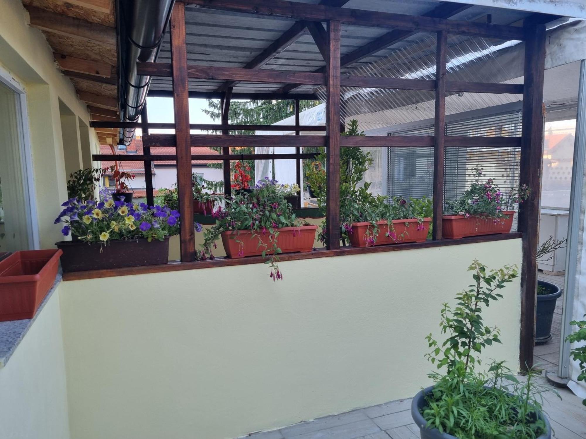 Apartments Fazarinc S Parkiriscem Celje Luaran gambar